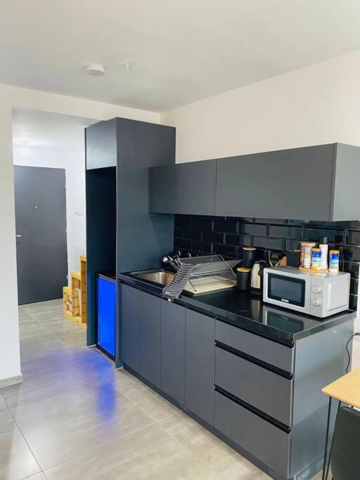 Lovely Flat In The Center 36 Apartamento Tel Aviv Exterior foto